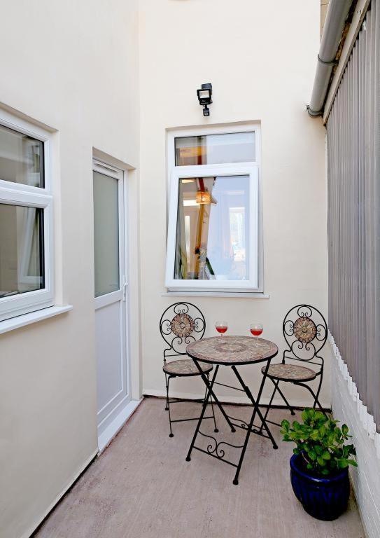 Stylish Norwich Stay Near Cathedral With Parking Exterior photo