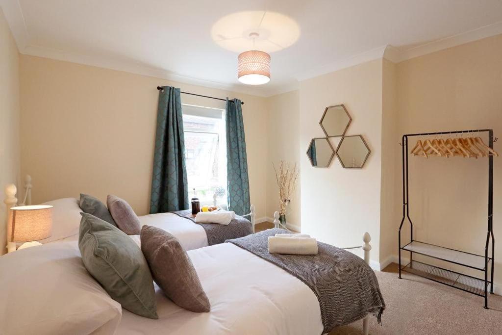 Stylish Norwich Stay Near Cathedral With Parking Exterior photo