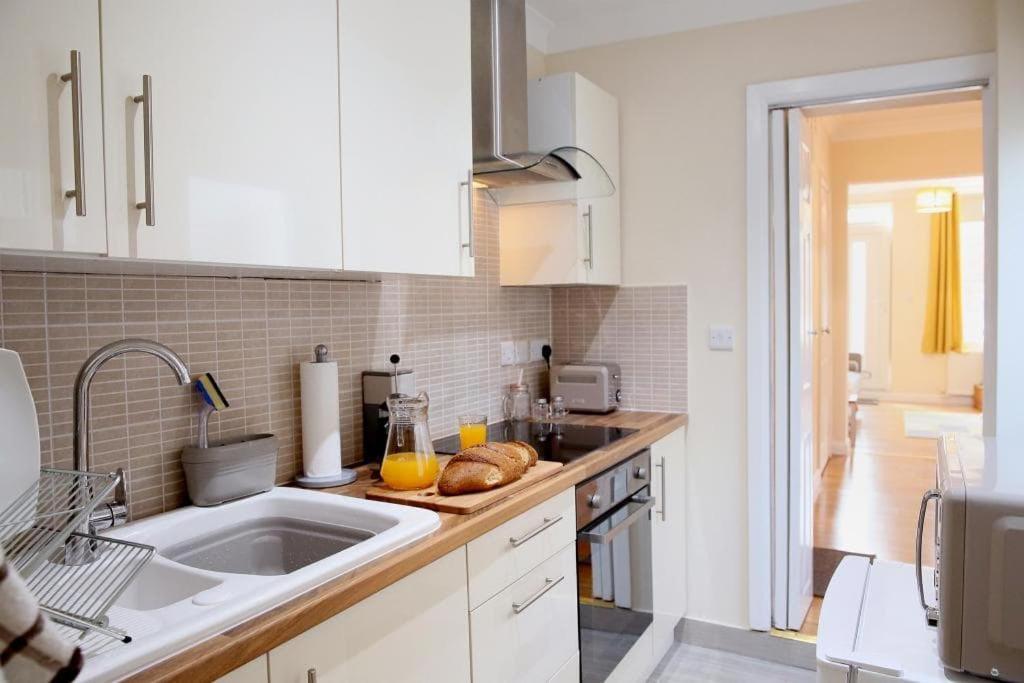 Stylish Norwich Stay Near Cathedral With Parking Exterior photo